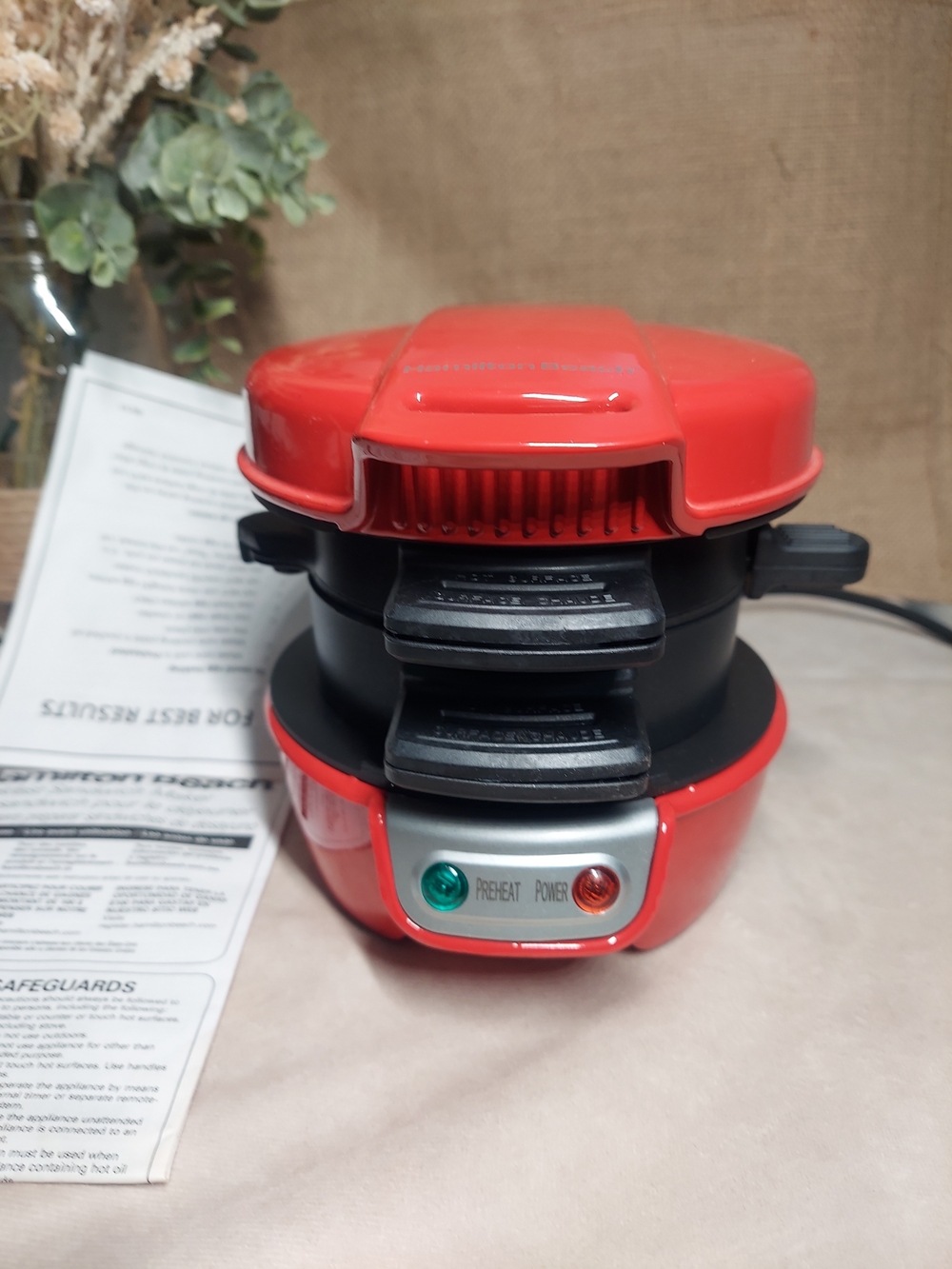 Hamilton Beach Red Breakfast Sandwich Maker New Without Box - Manual Included